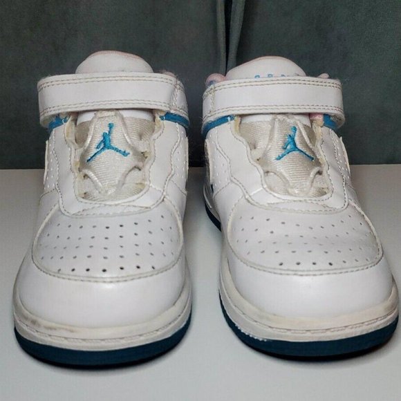 Nike Air Jordan Fusion 6 Girls Shoes Size 8C White Pink Turquoise - Picture 3 of 9